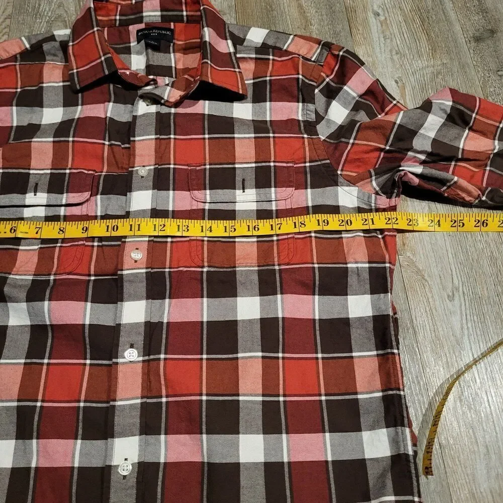 Banana Republic Flannel Classic Fit Button Up Shirt Men's Size Large